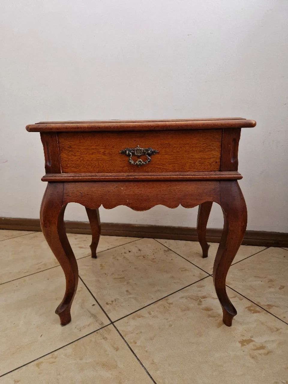 Mesa de cabeceira