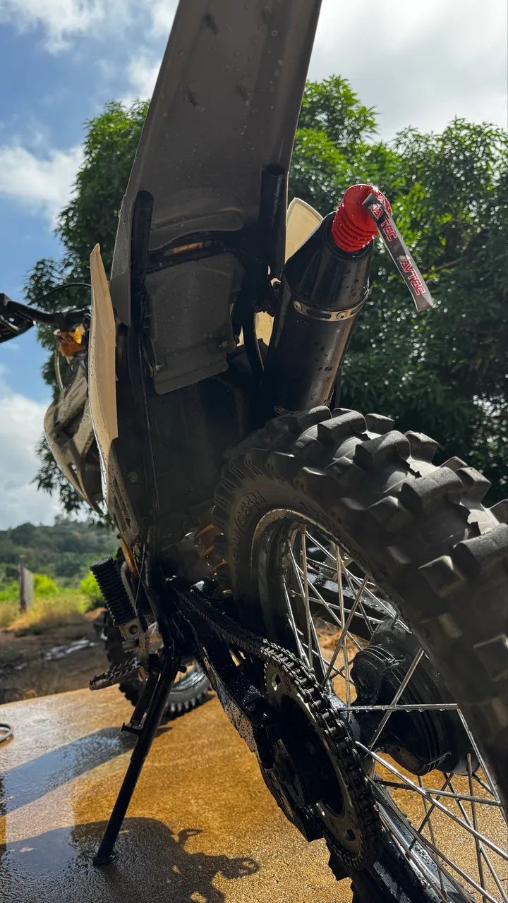 CRF 230F - Foto 4