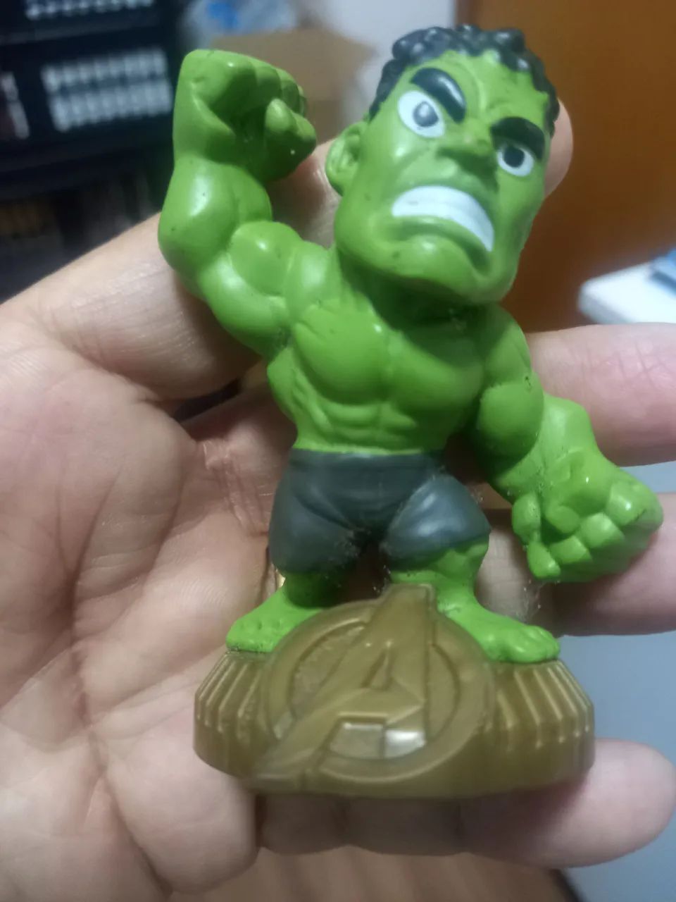MINIATURA HULK E BATMAN  LACTA COLEÇÃO  - Foto 2