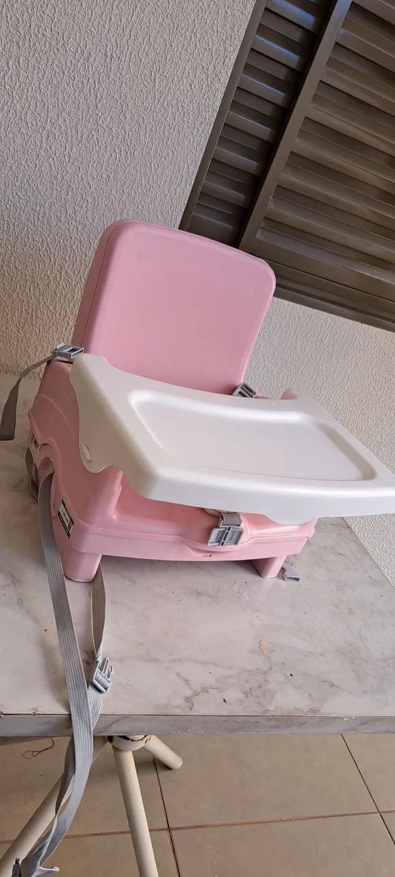 Cadeira de alimentação  infantil 
