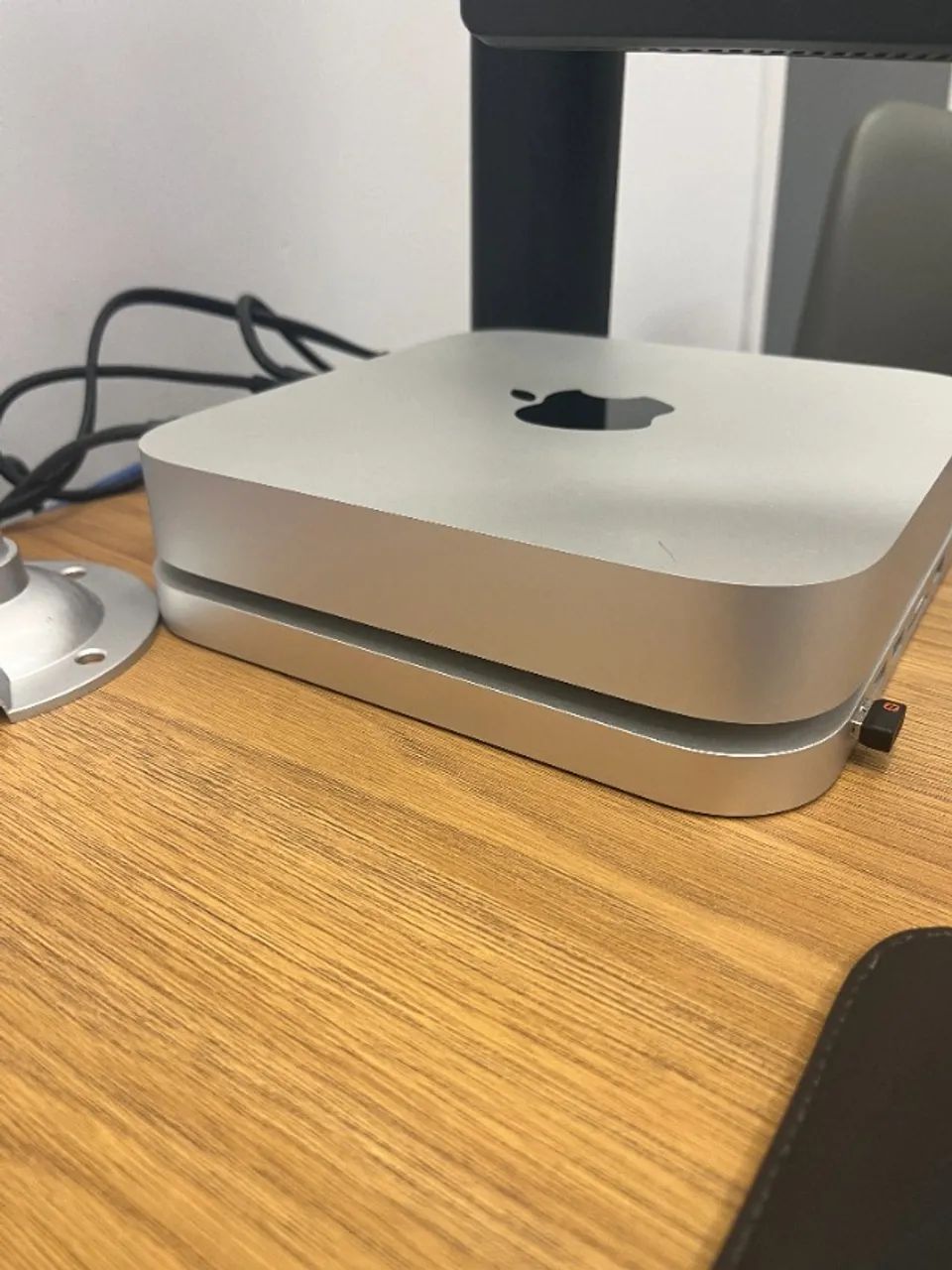 Mac Mini 2024 M2 8GB / 256GB + Dock Station Hagibis - Foto 2