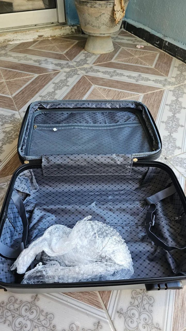 Mala de bordo 10kg com cardeado de segredo  - Foto 5