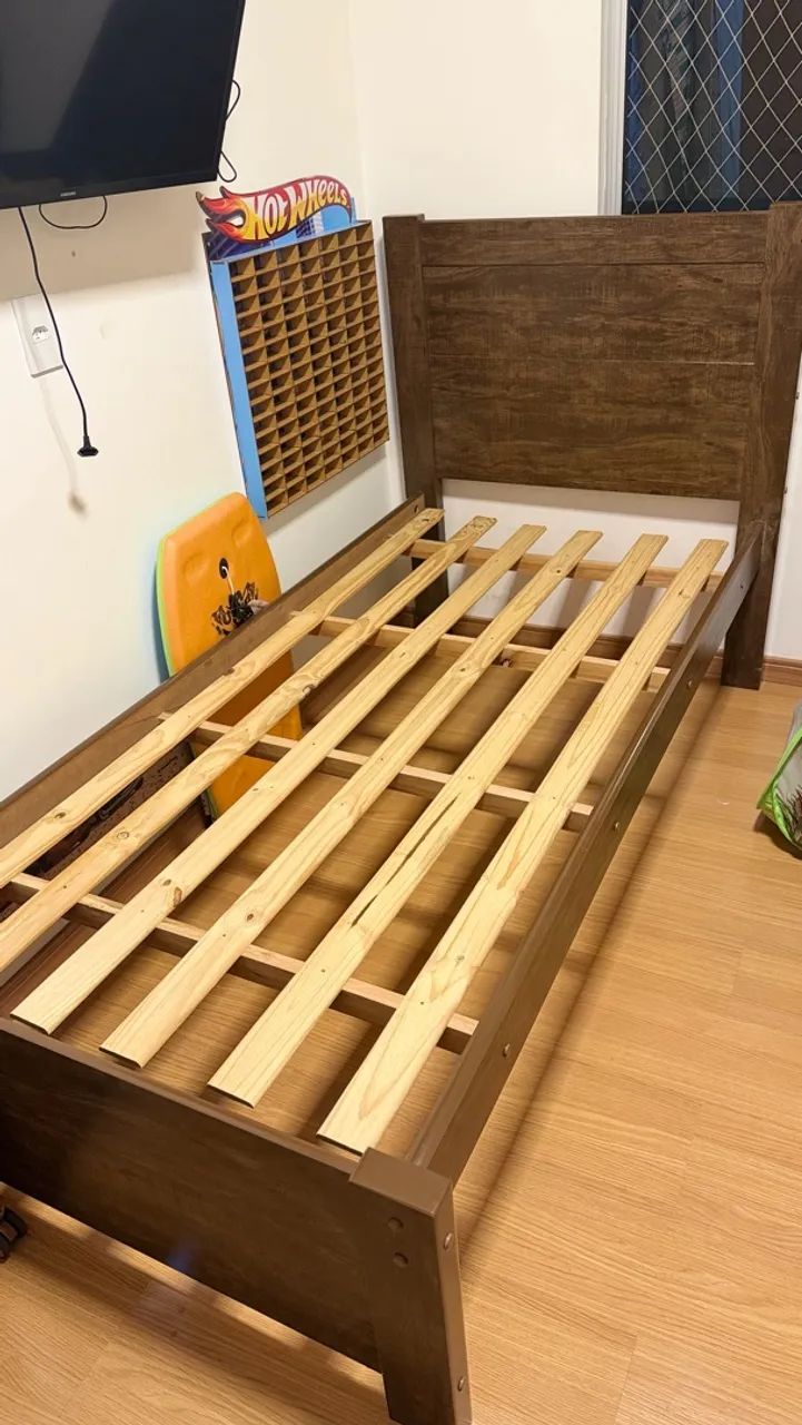 Cama solteiro 
