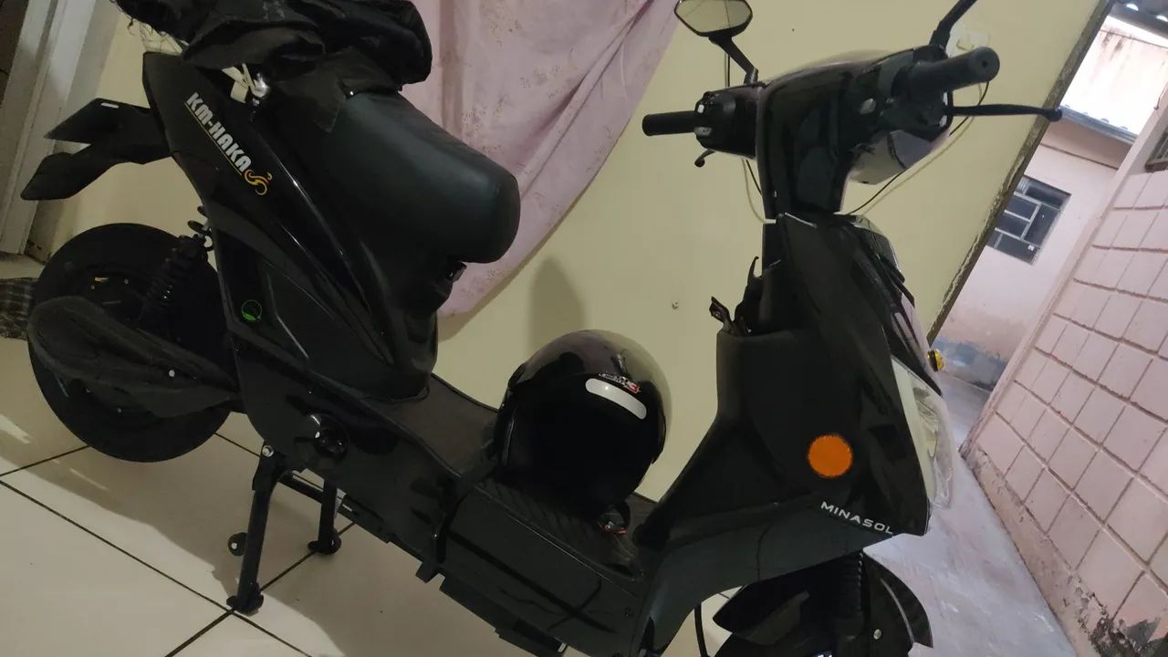 Moto elétrica.