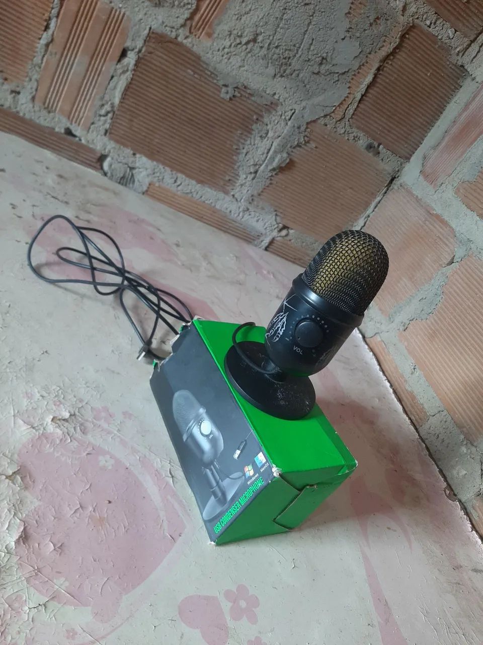 Microfone game pra  Vende Rgb funcionando perfeitamente - Foto 3