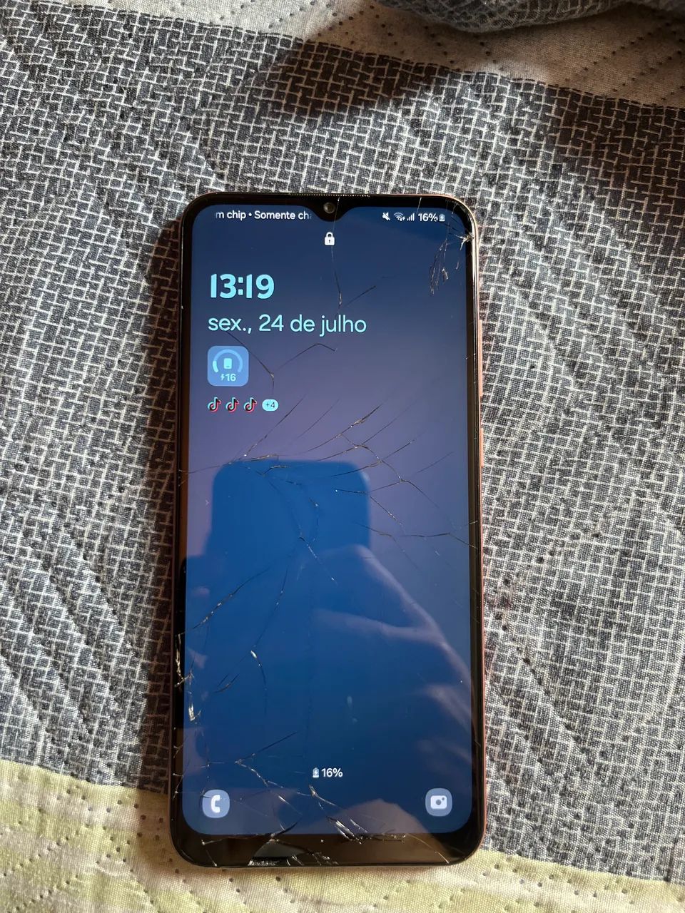 Samsung A04