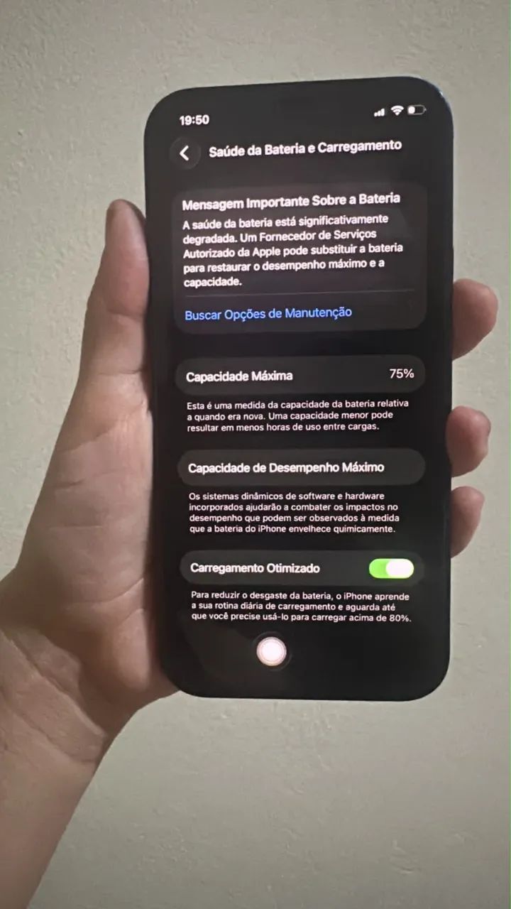 iPhone 12 com a traseira trincada, 64GB - Foto 3