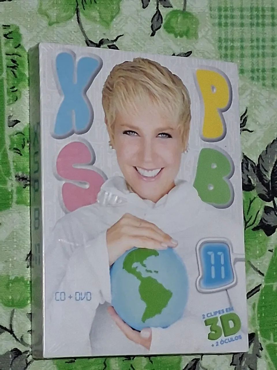 CD & DVD XUXA,XSPB 11 CLIPES EM 3D COM ÓCULOS LACRADO. 