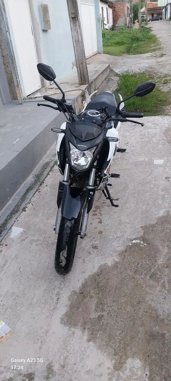15.300