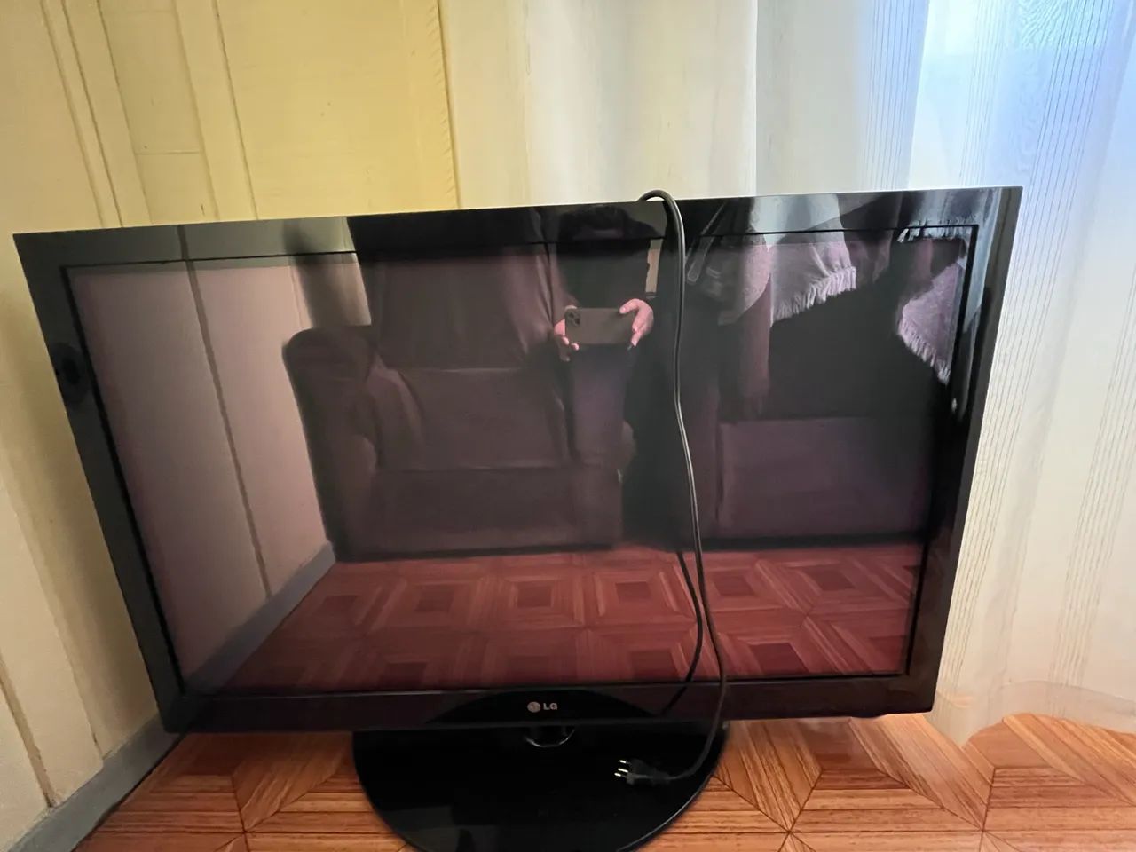 TV LG 42 Polegadas modelo 42PQ30R