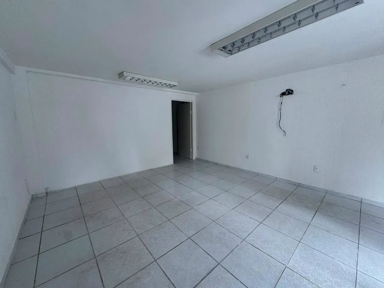 Loja Comercial Para Locação | 40m² | Av. Prudente De Morais  Barro Vermelho - Foto 4