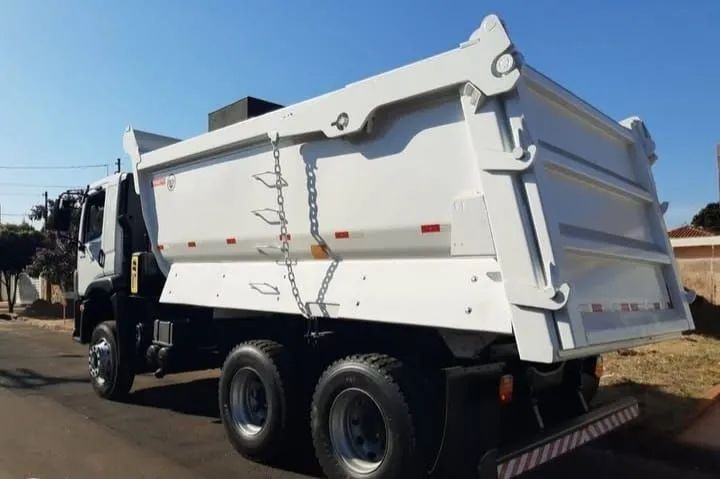 VW 31.330 CAÇAMBA 6X4 2015. - Foto 3