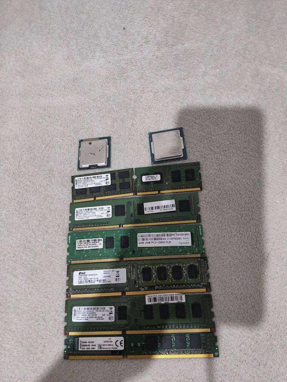 MEMÓRIAS E PROCESSADORES.