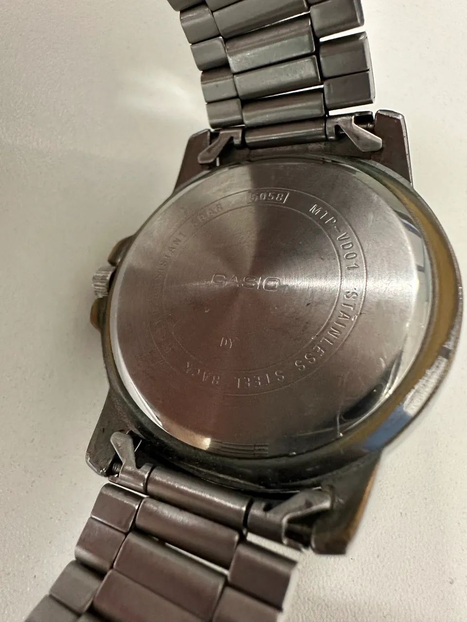Relógio Casio Mod MTP-VD01D-1EV Usado  - Foto 3