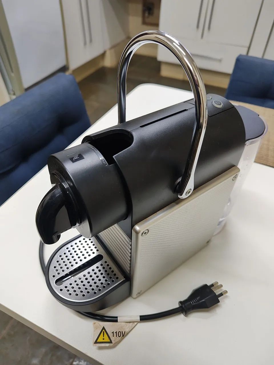 Cafeteira Nespresso Pixie