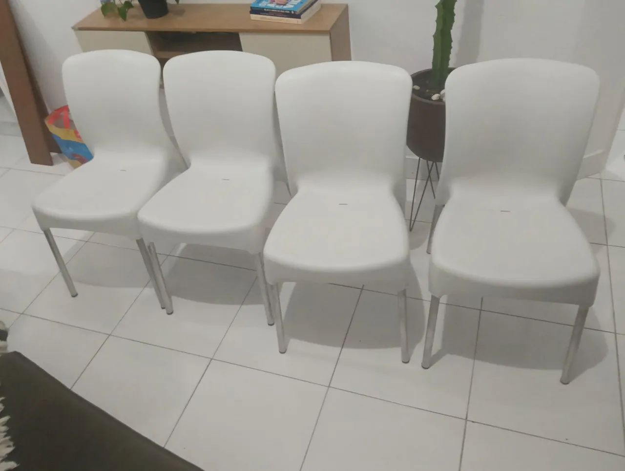Quatro Cadeiras