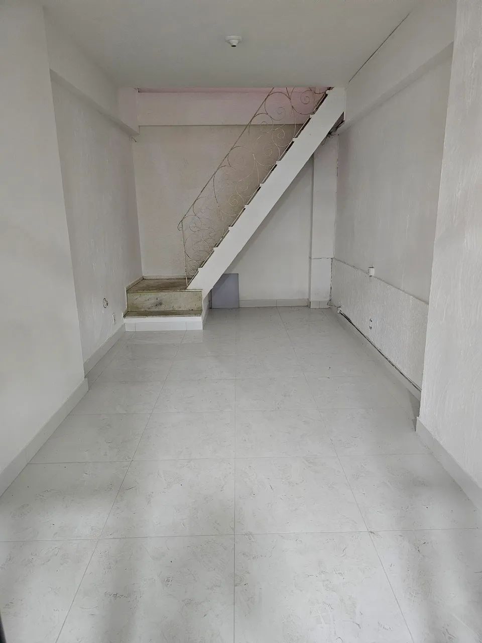 Sala Comercial 2 Pavimentos - Já Alugada - Ótima para Investimento - Foto 2