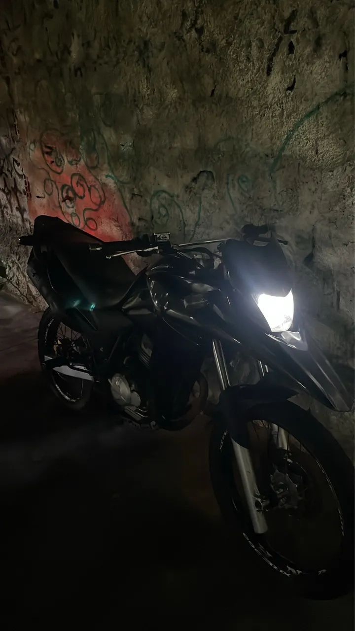 XRE 300  - Foto 2