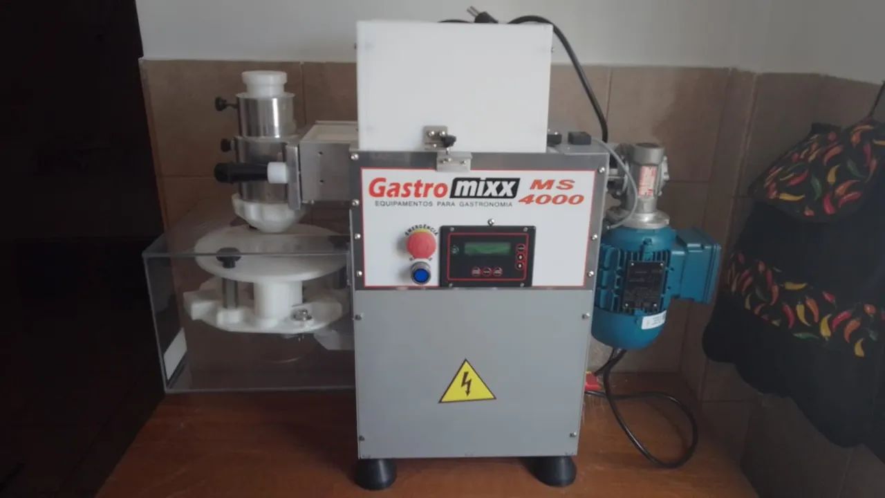 Maquina de salgados gastromix