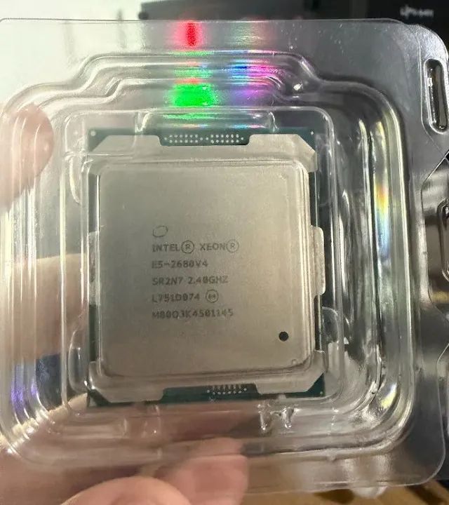 Processador intel Xeon E5-2680 V4 - Foto 3