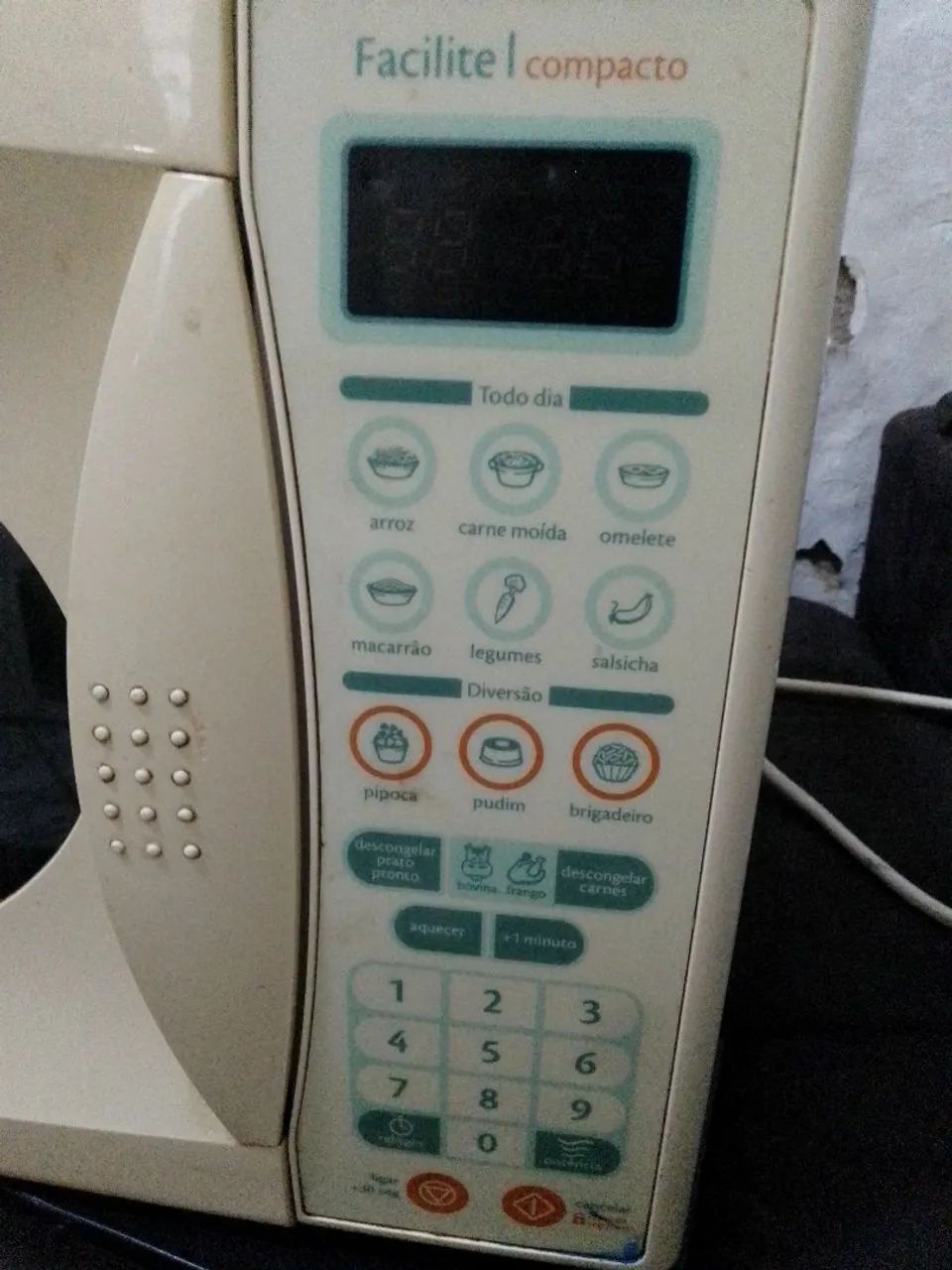 Microondas 220v - Foto 3