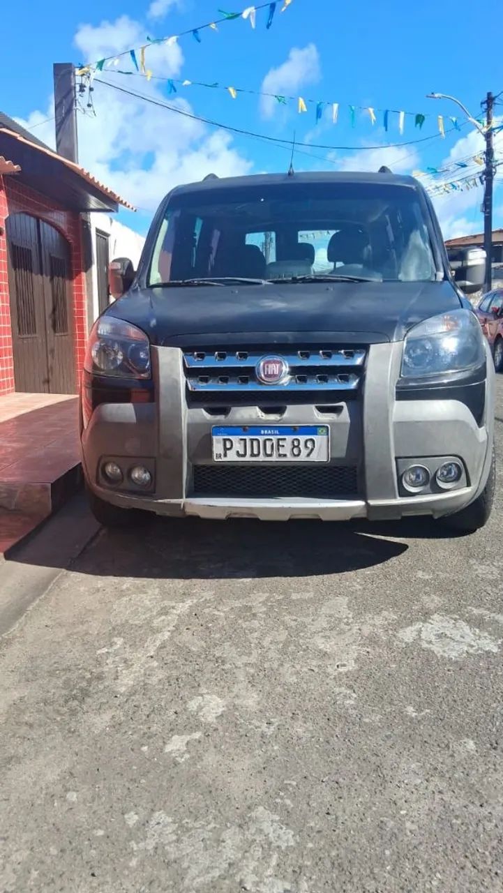 Fiat Doblo Doblo Adv/Adv TRYON/LOCKER 1.8 Flex 2015