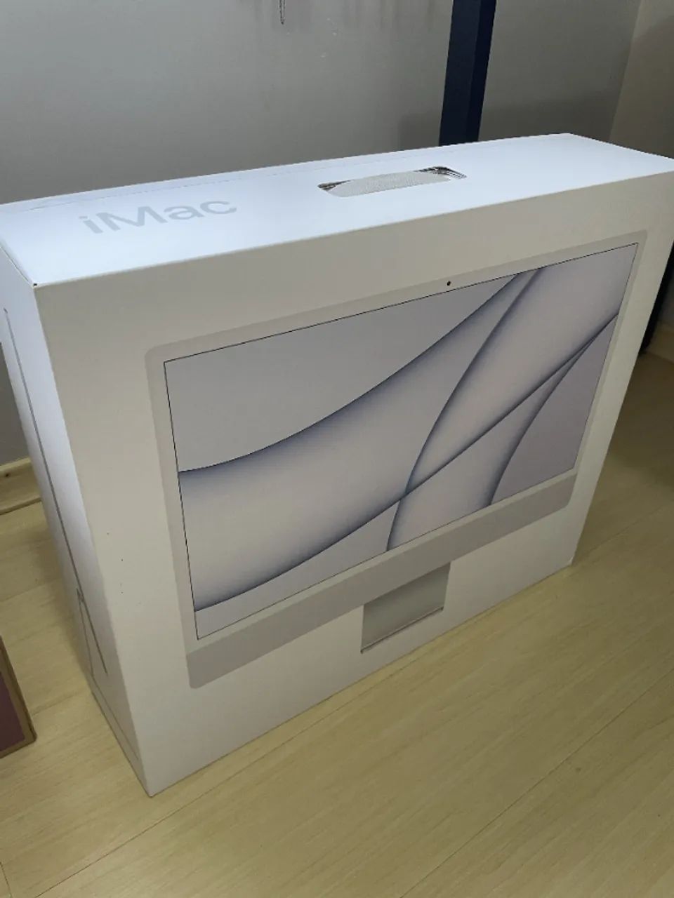 iMac 24'' M1 16GB 256GB - Impecável | Caixa | Único Dono
