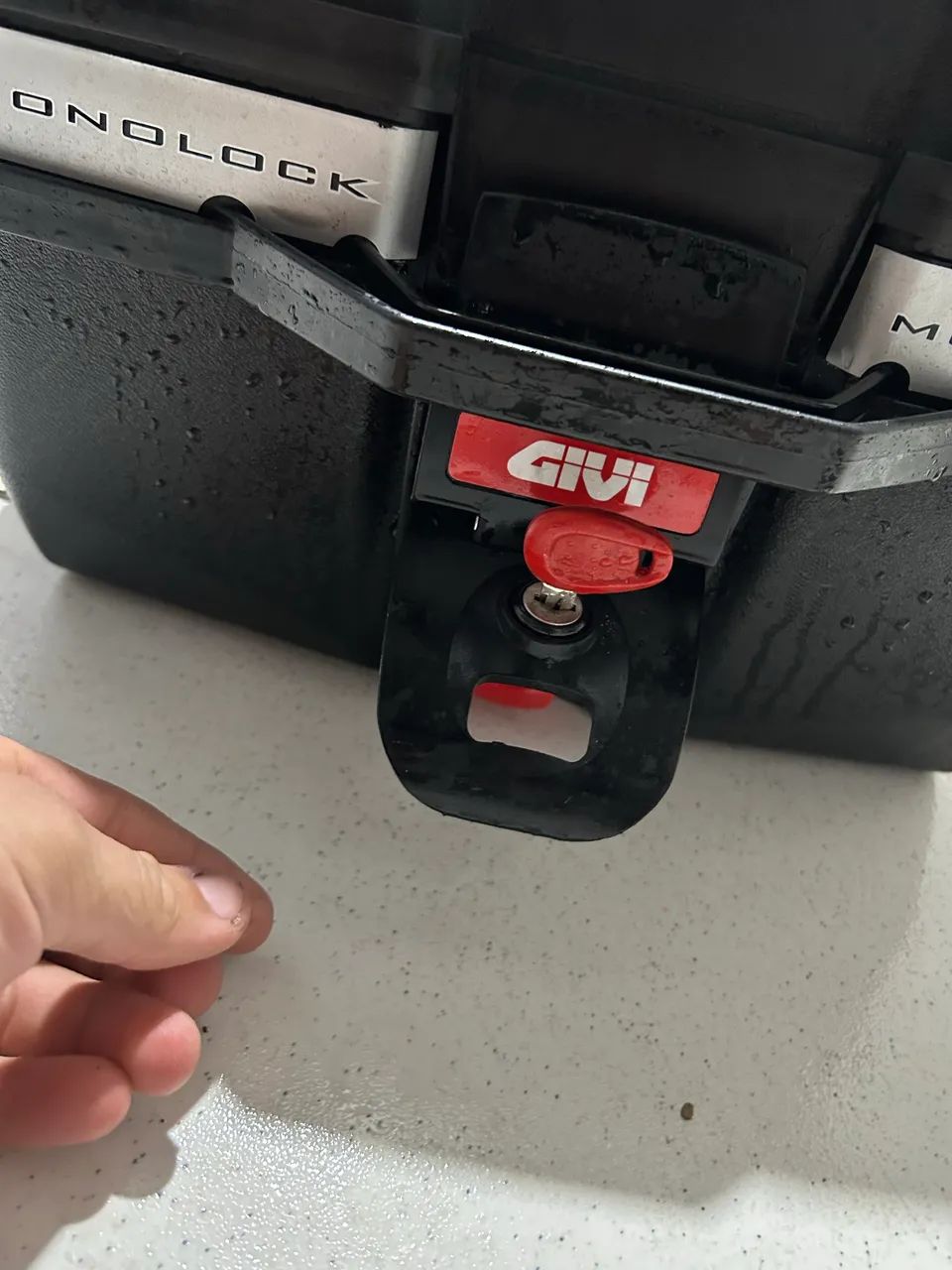 baú givi 