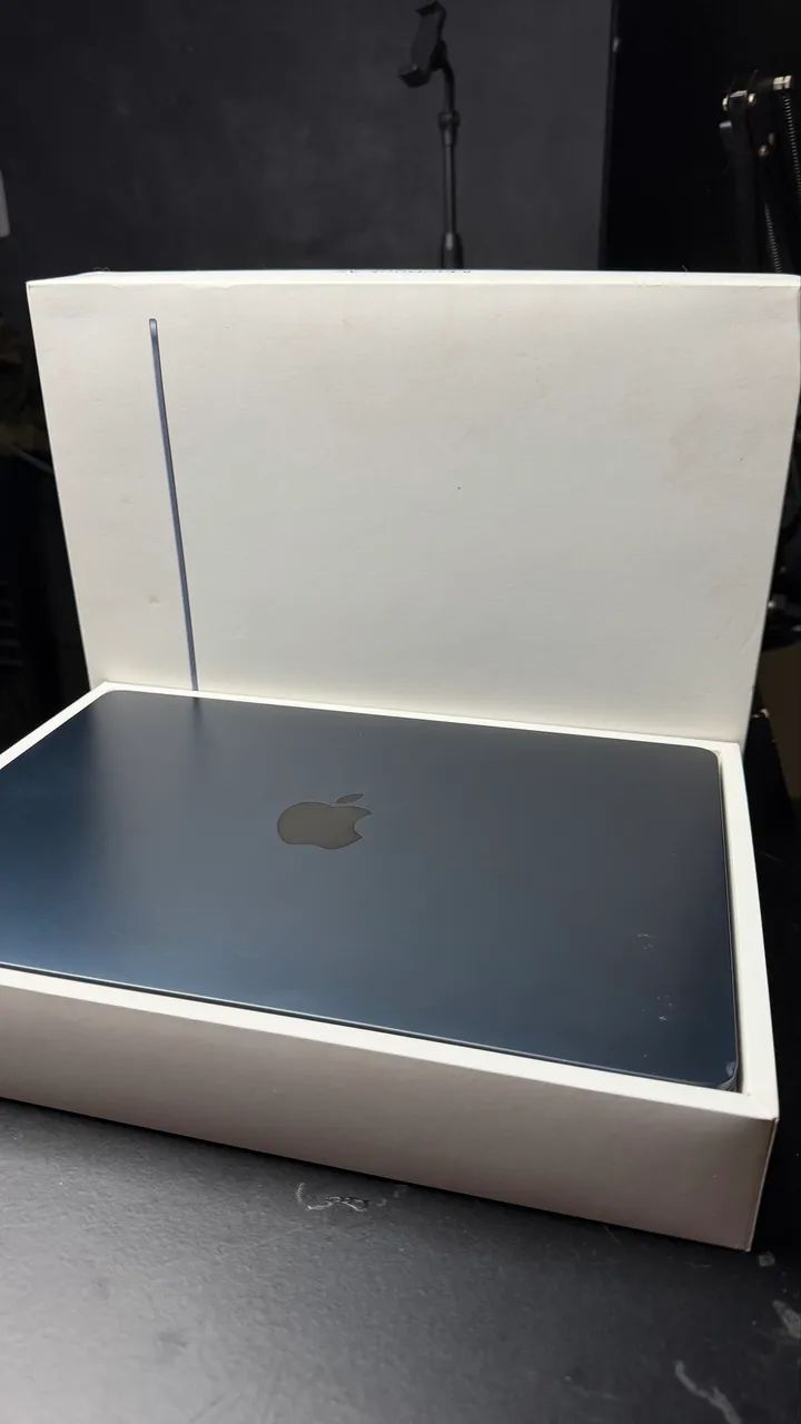 Macbook Air M3 2024 8G/256GB Midnight - Foto 3