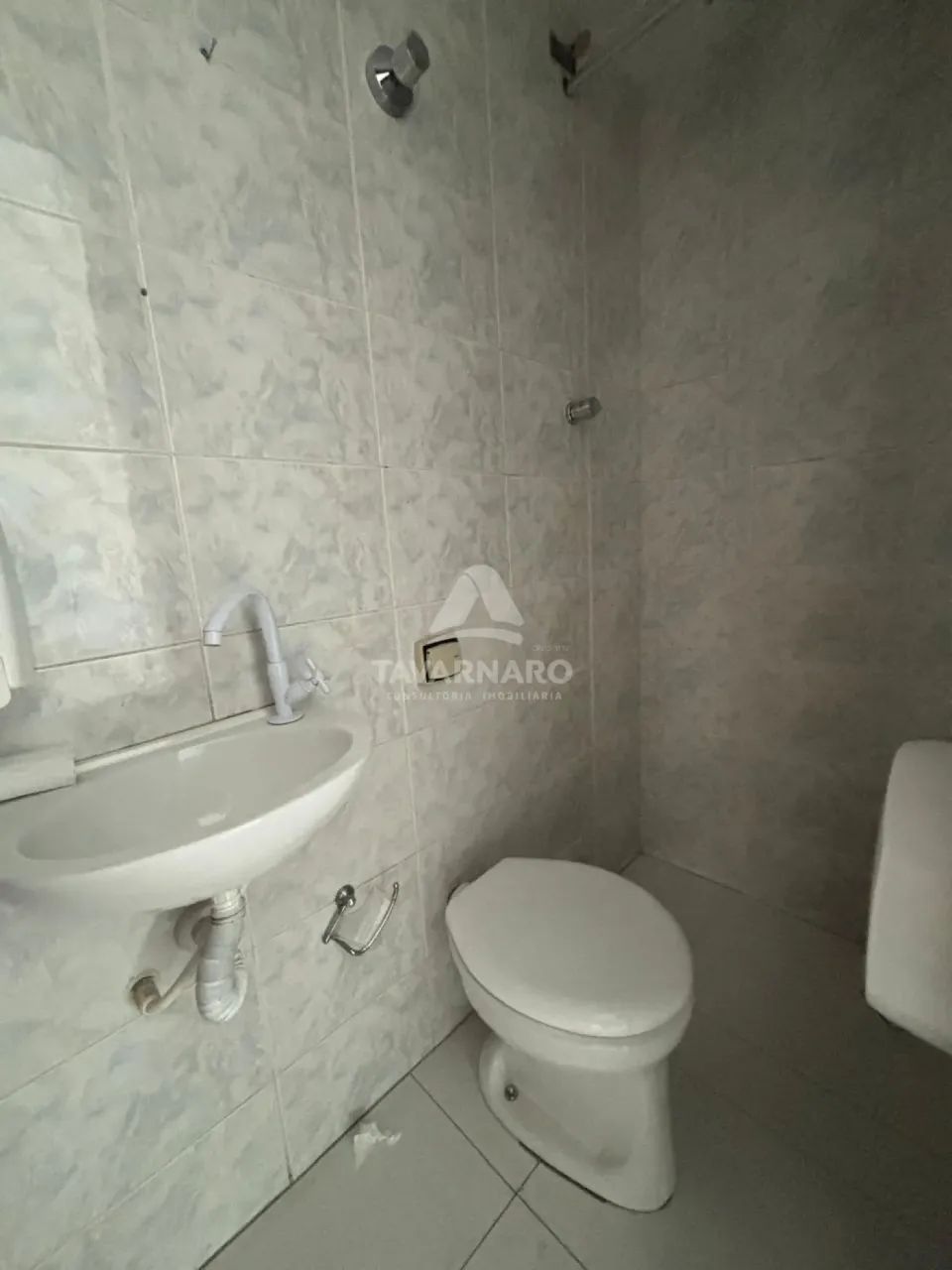 Sala comercial no edifício Princesa dos Campos! - Foto 4