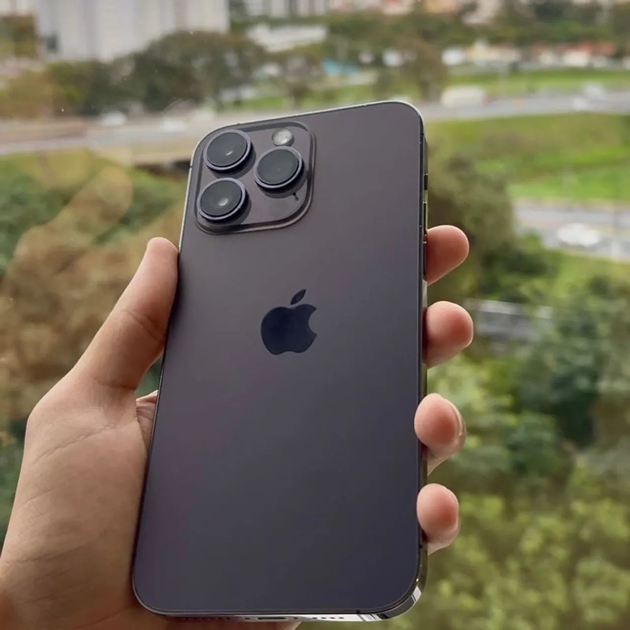 Vendo ou Troco iPhone 14 Pro Max Roxo 128Gb - Foto 2