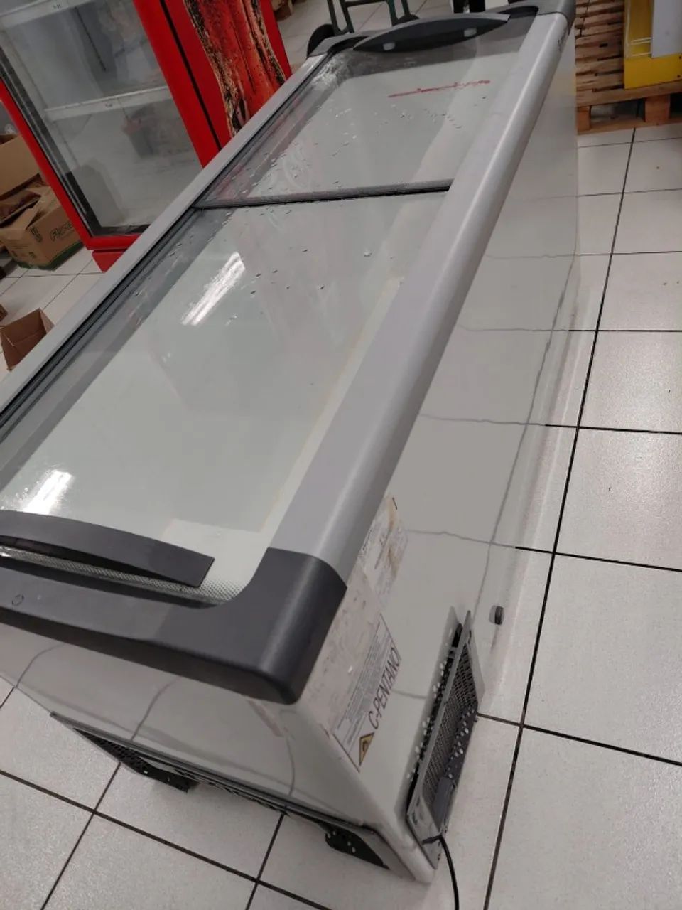 Freezer e Expositor Horizontal Metalfrio 505 Litros Branco NF55SB 220V - Foto 5