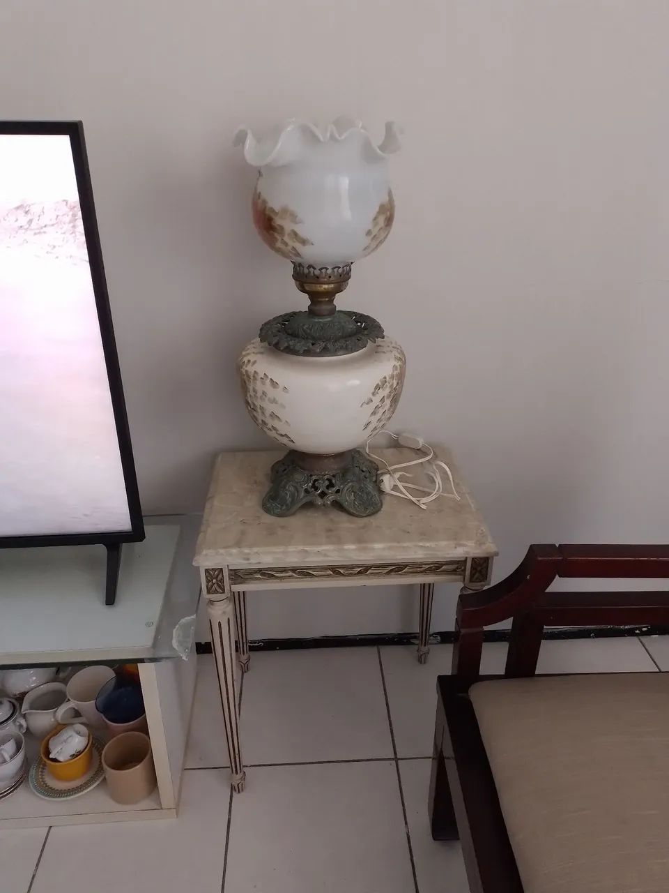 Vendo dois abajus antigos - Foto 2