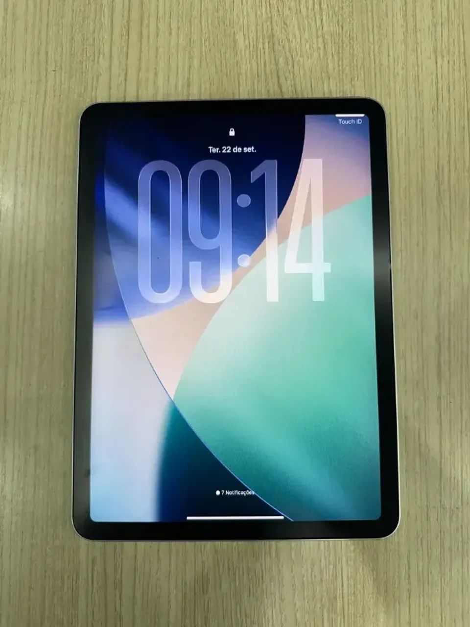 Ipad Air 5a Geração A2588 64gb 8gb 10.9 Cinza + Apple Pencil