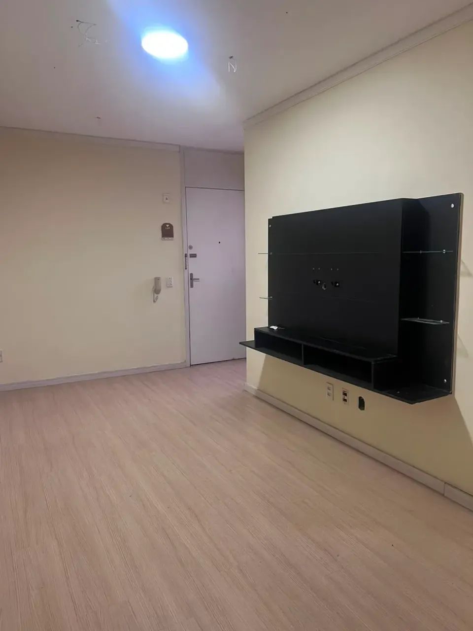 ALUGO I APARTAMENTO 2 QUARTOS 54m²