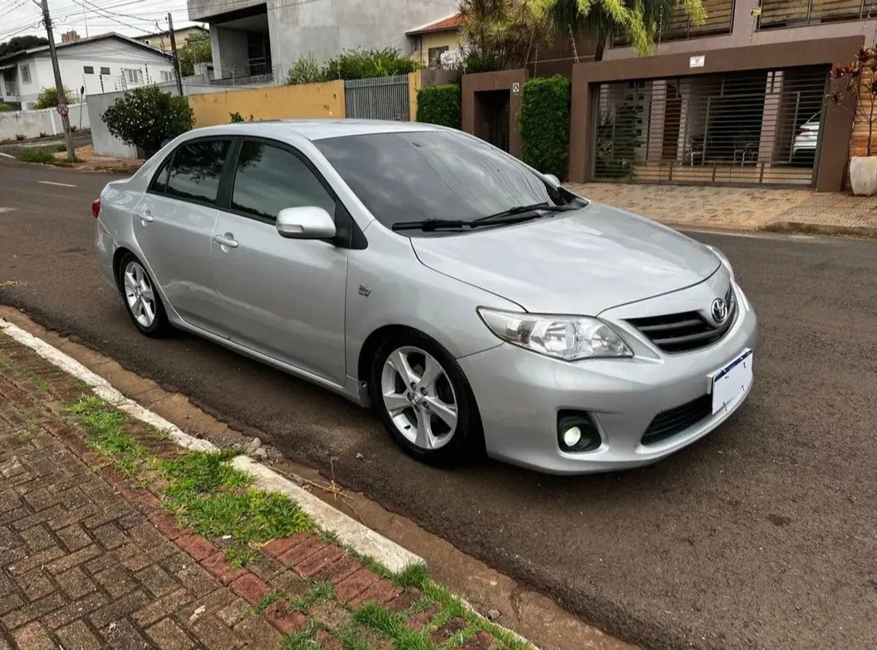 Toyota Corolla XEI 2.0 Flex 16V Aut. 2014