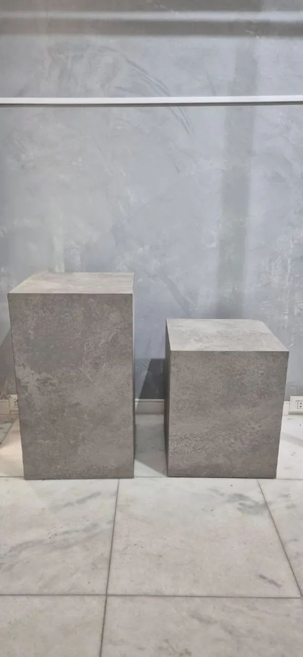 2 CUBOS EXPOSITORES (COPACABANA)