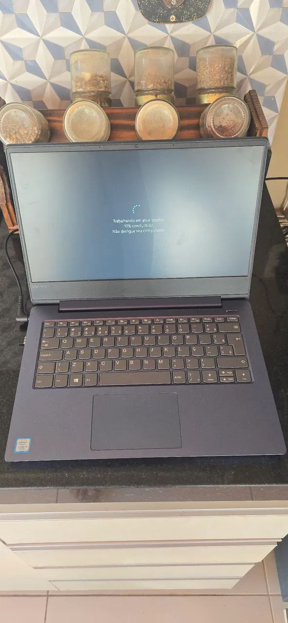 Notebook lenovo core I5 8th Gen