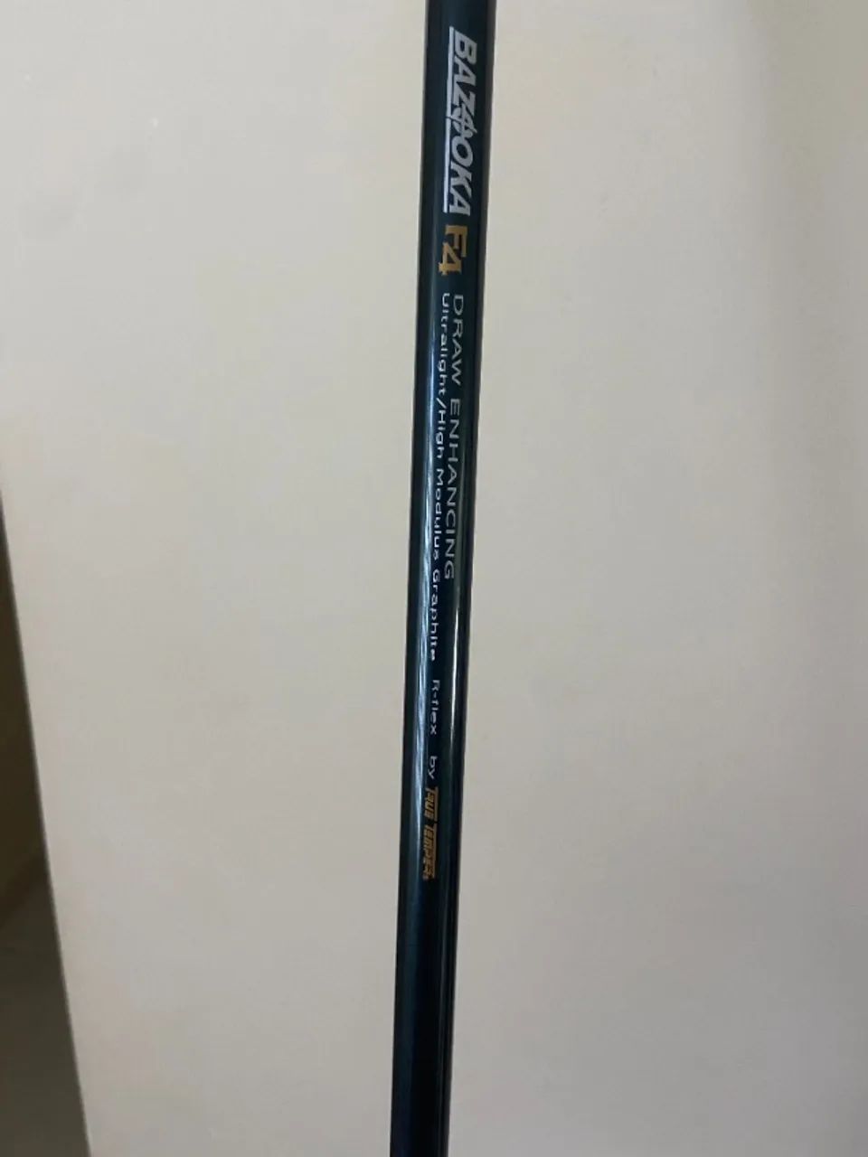 Taco de Golfe Driver Tour Edge Bazooka F4 Titanium 9° Regular Flex - Foto 4