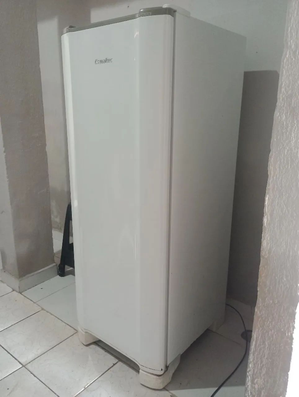Geladeira Esmaltec