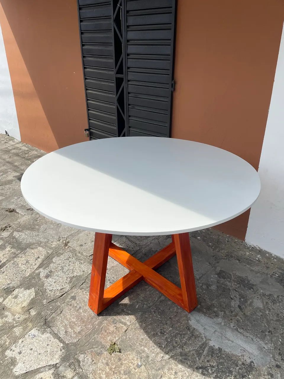 Mesa de Jantar redonda 1.20 de diâmetro  - Foto 4