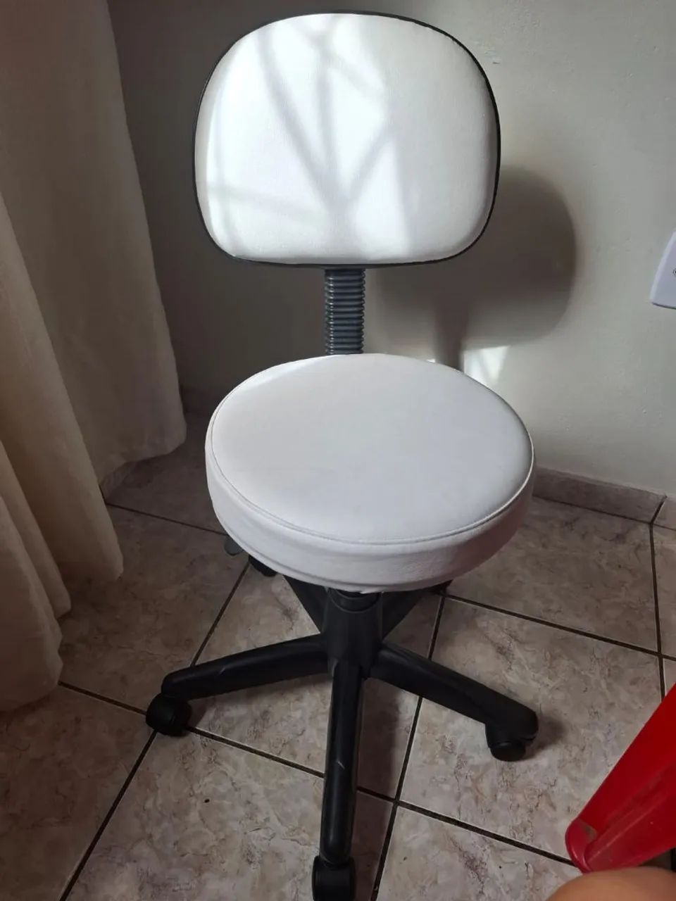 Vendo maca fixa, mocho e escadinha (novos) - Foto 5