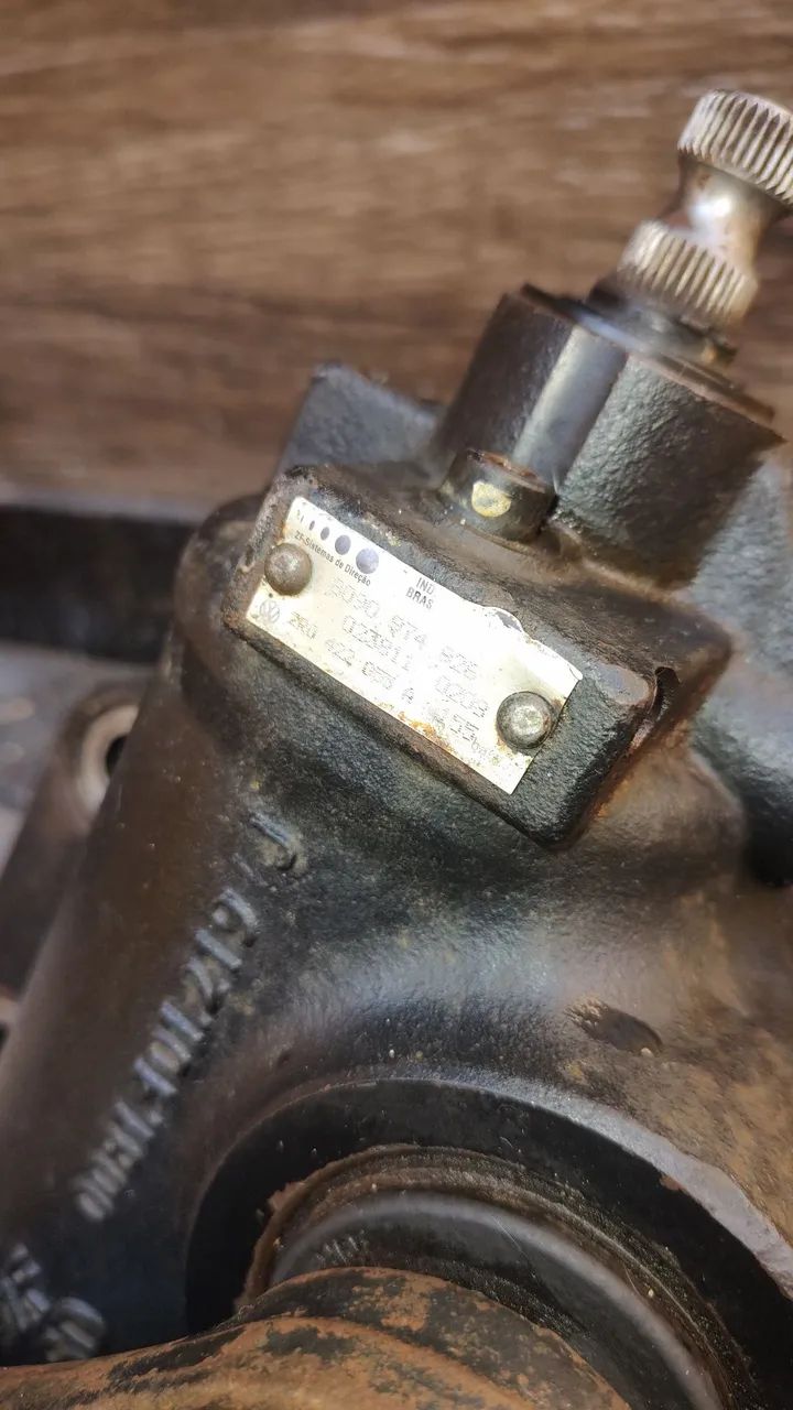 Caixa de direção vw 8120  *) - Foto 3