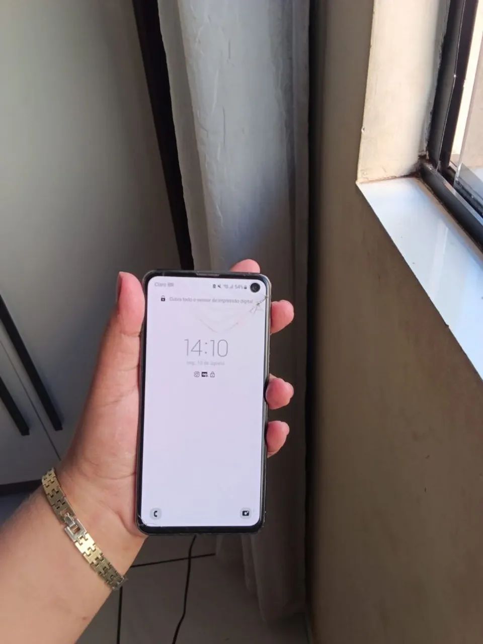 Samsung Galaxy S10e 128gb - Foto 2