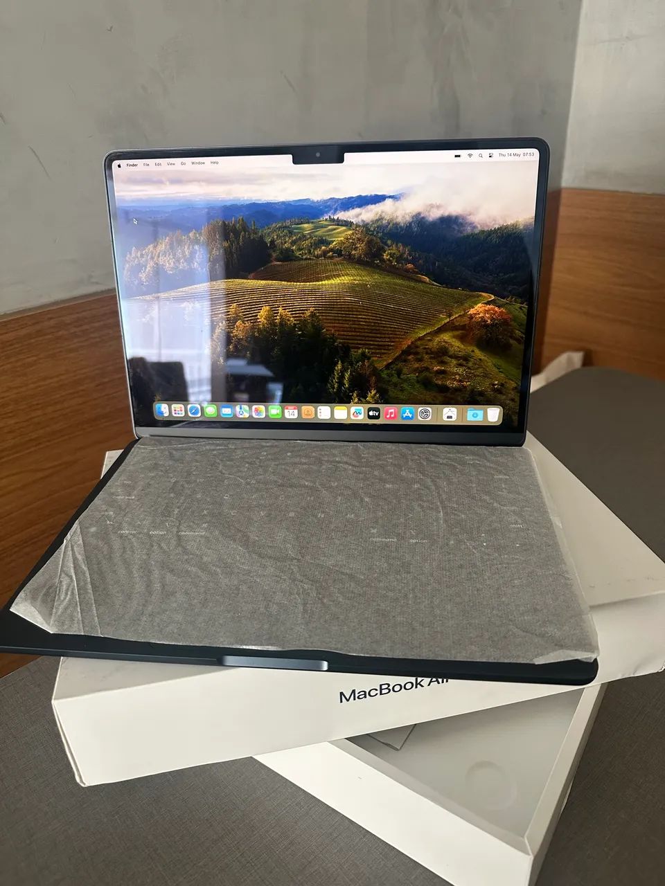 MacBook Air M2 13? Midnight 8GB 256GB Completo Caixa 48 Ciclos