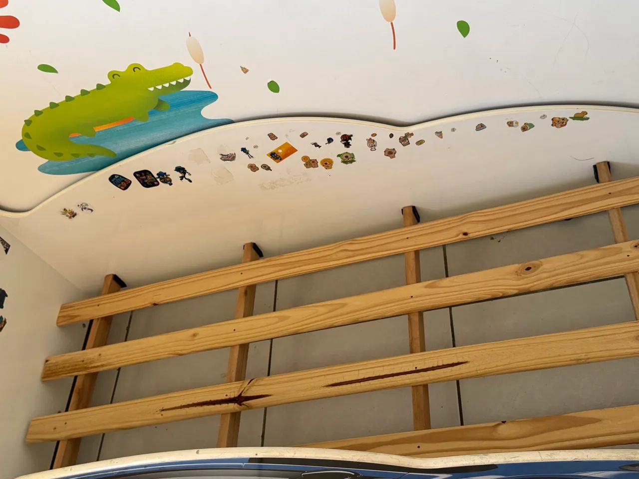 Cama infantil carros 