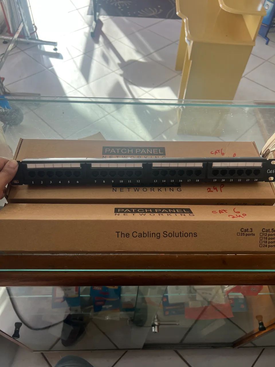 Patch Panel 24 portas Cat6