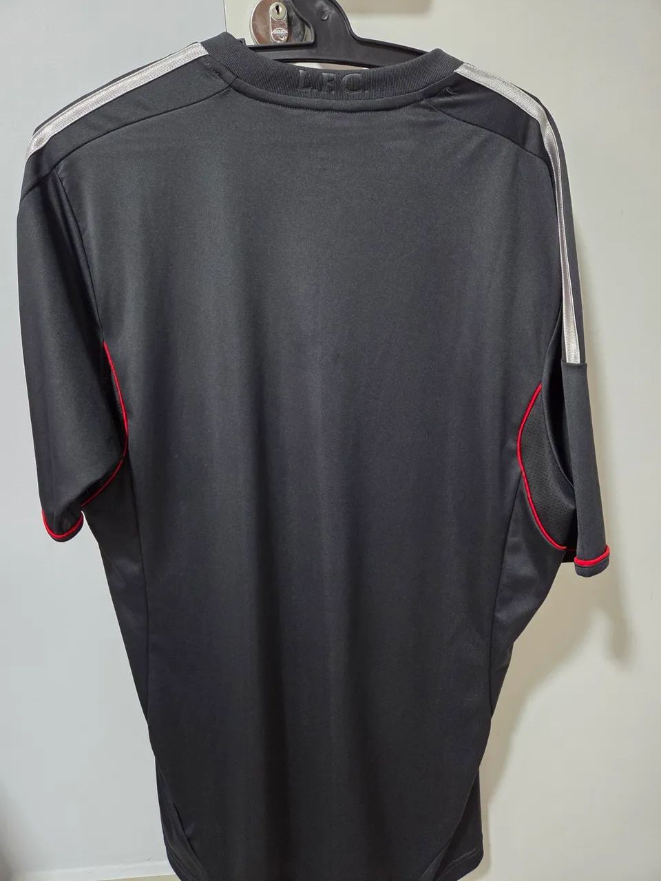 Camisa Liverpool 2011 M - Foto 3