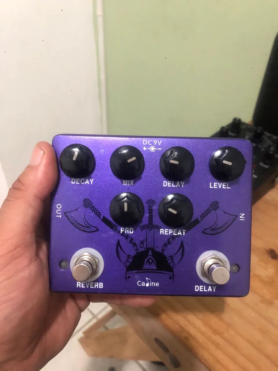 Vendo pedal Caline reverb e delay 