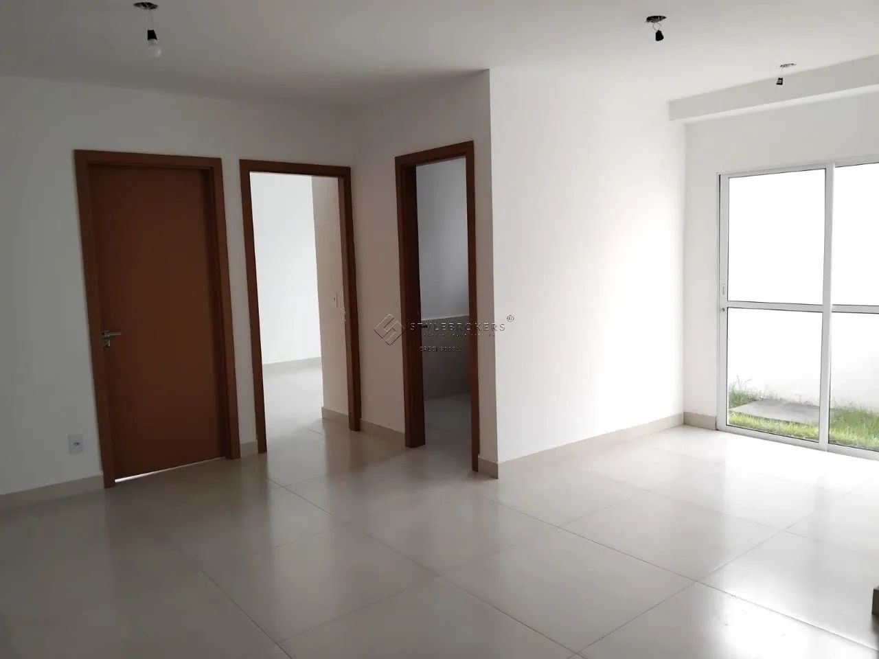 Apartamento no condomínio Maria Helena com gardem - Foto 4